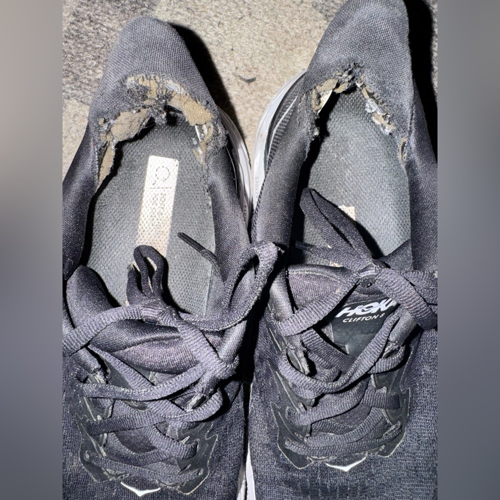 Hoka Clifton 8 (2 pairs) - Picture 4 of 10